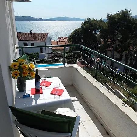 Goja Apartament *